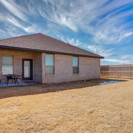 Entire House~ Spacious~ Prime Location~ Backyard Lubbock Ngoại thất bức ảnh